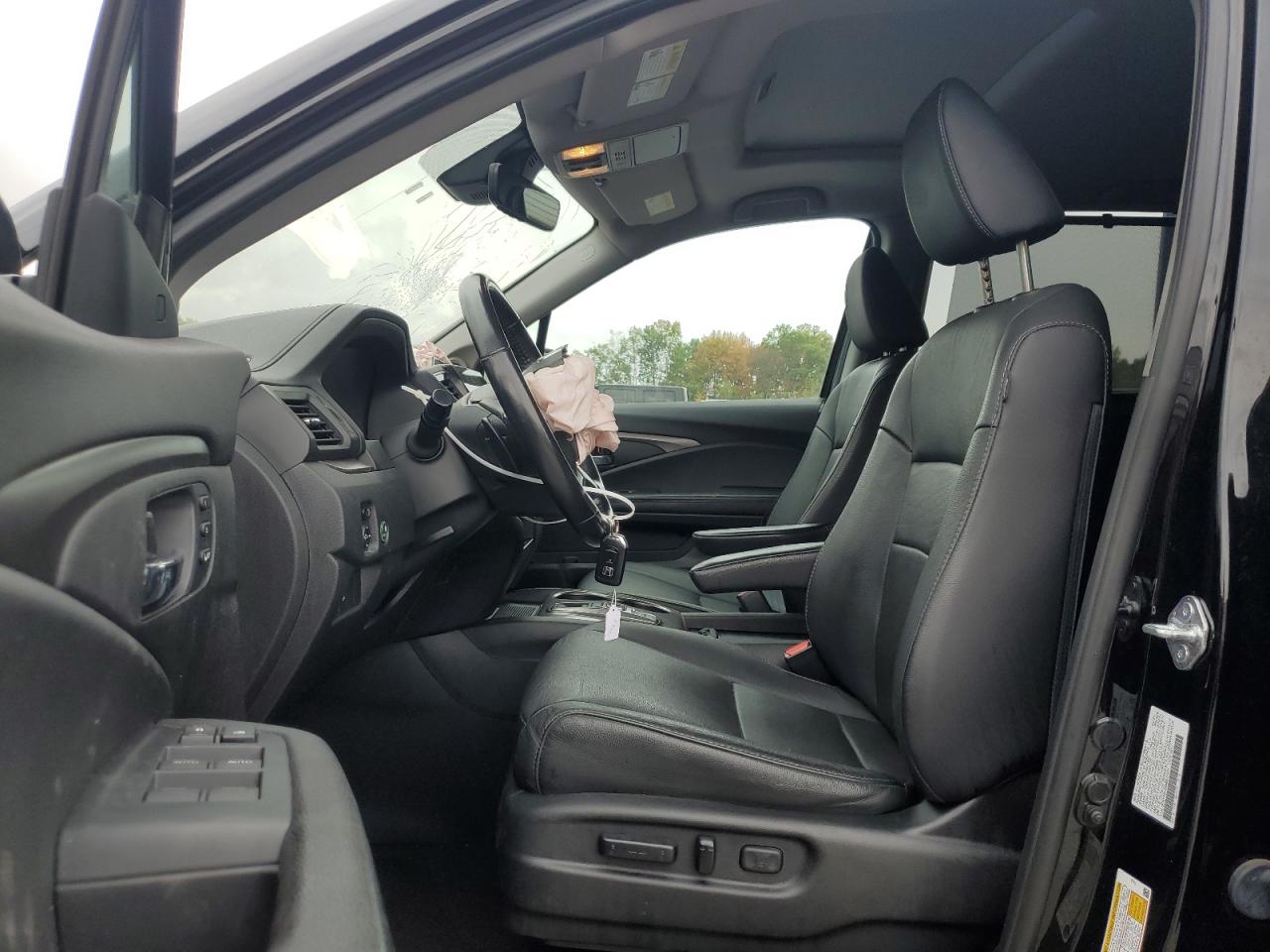 2021 Honda Pilot Se VIN: 5FNYF6H26MB077537 Lot: 83810685