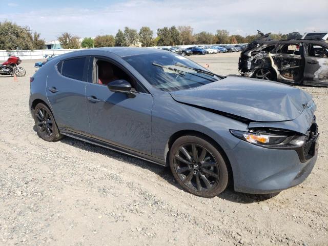 MAZDA 3 2024 Серый