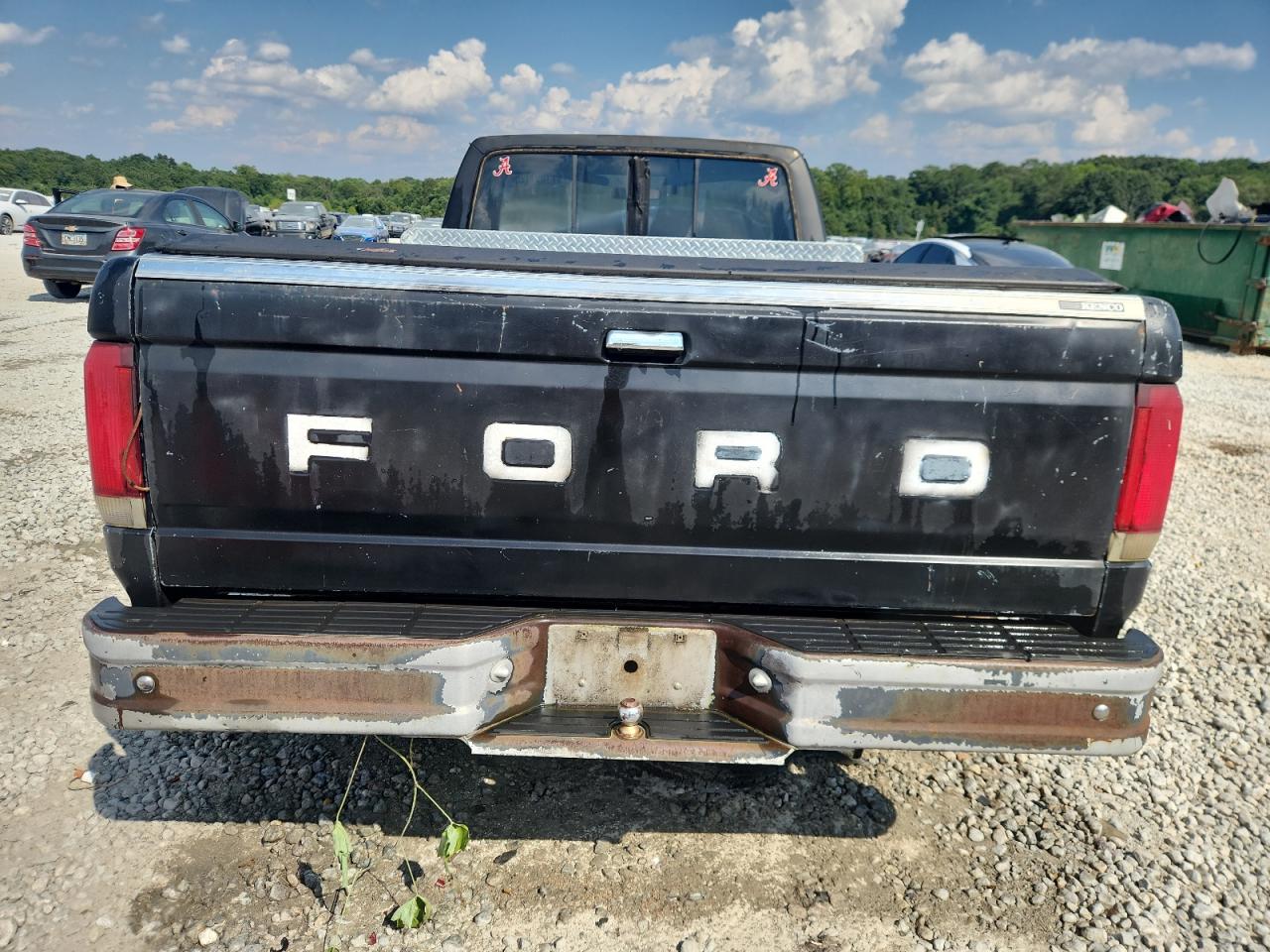1989 Ford F150 VIN: 1FTEF15Y8KNA26117 Lot: 71691125
