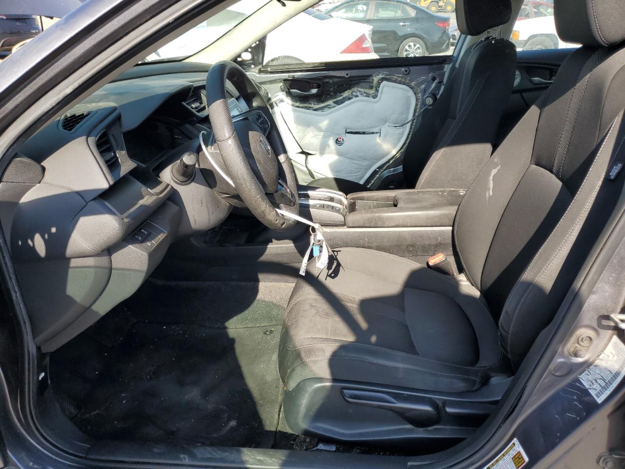 2020 Honda Civic Lx VIN: 2HGFC2F62LH567658 Lot: 84943425