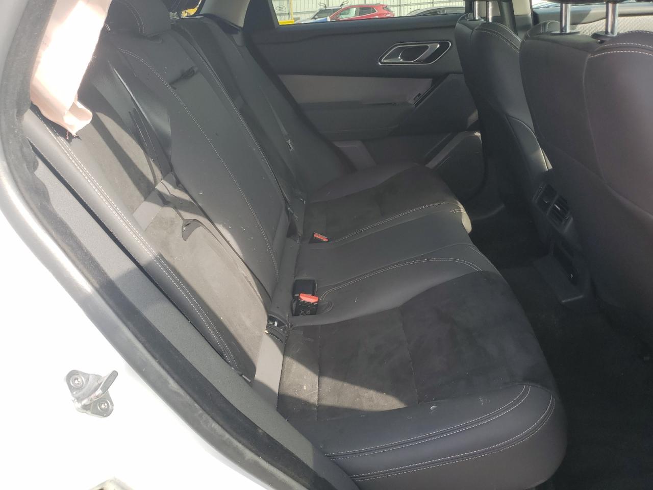 2019 Land Rover Range Rover Velar VIN: SALYA2EX2KA215922 Lot: 84406625