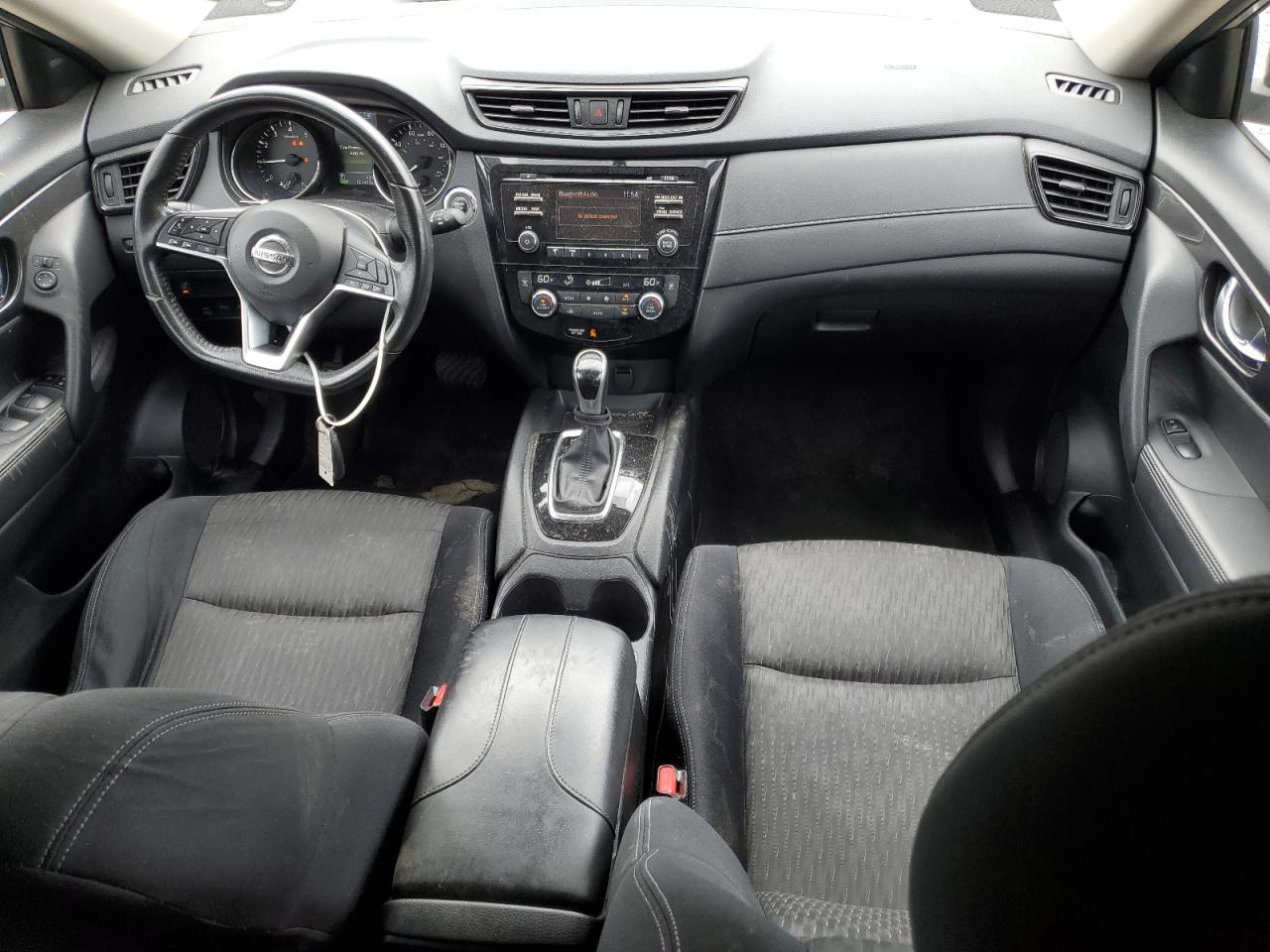 2017 Nissan Rogue S VIN: JN8AT2MV9HW270984 Lot: 82143865