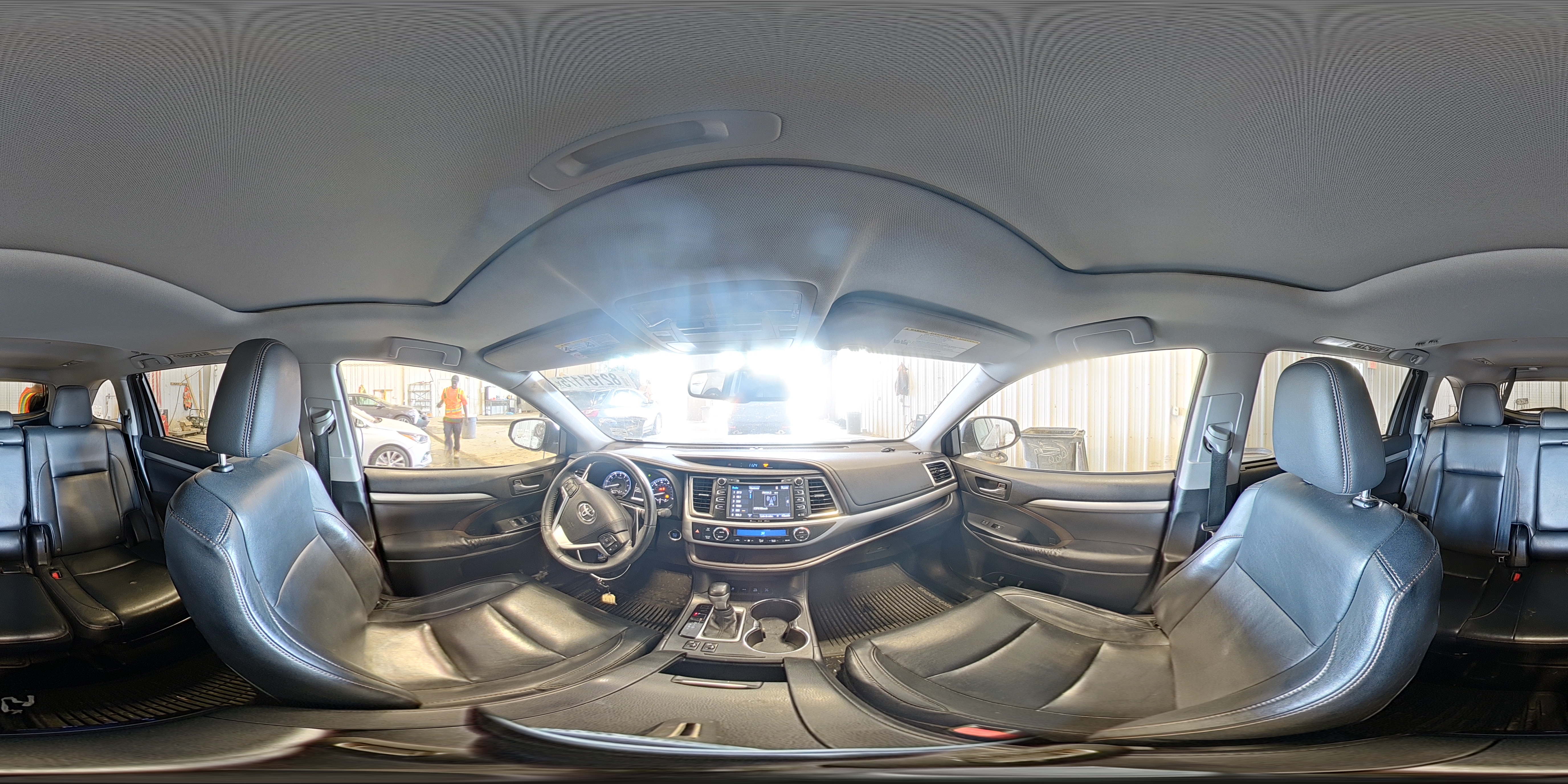 2016 Toyota Highlander Xle VIN: 5TDJKRFHXGS277147 Lot: 82151175