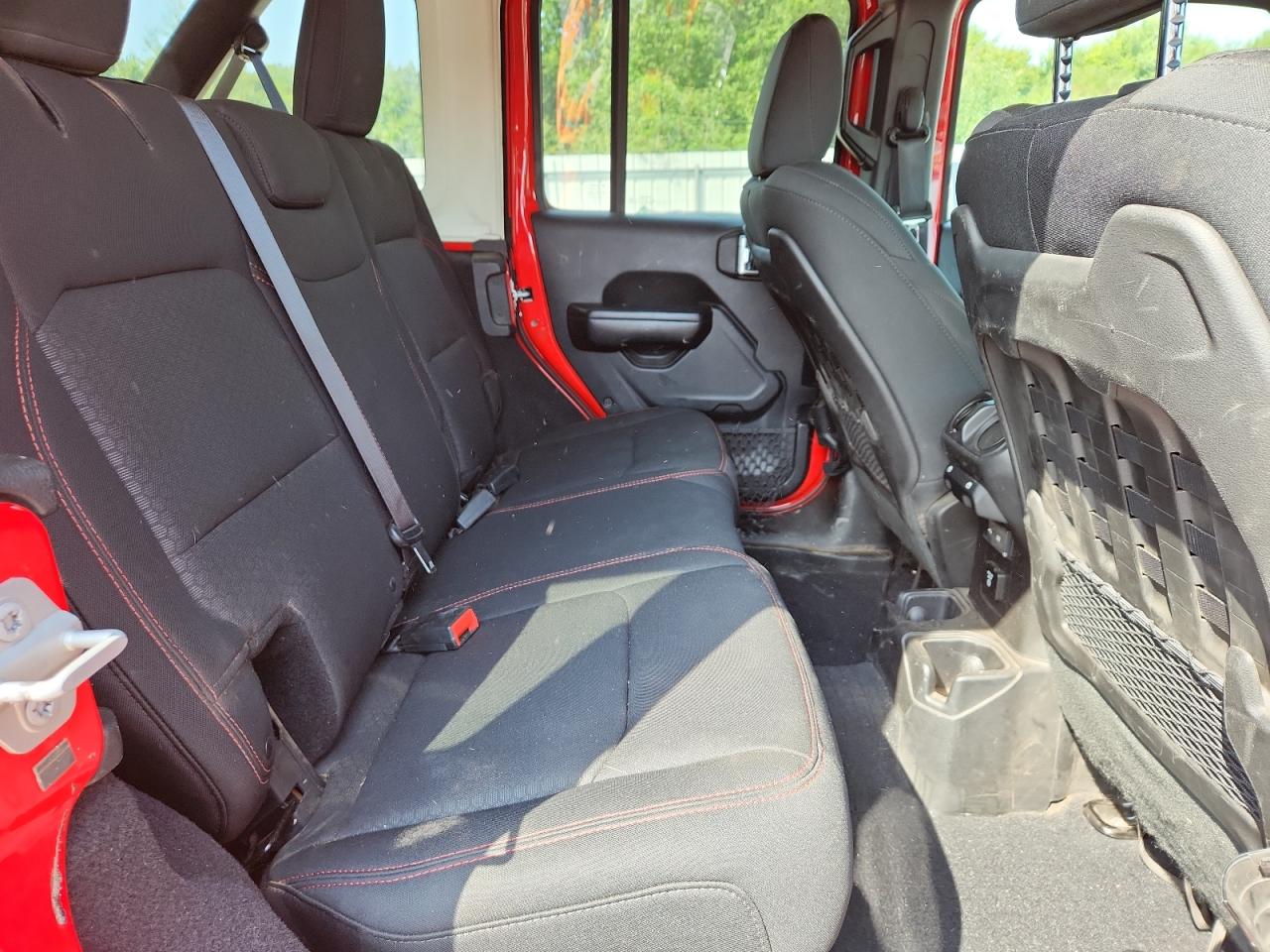 2018 Jeep Wrangler Unlimited Rubicon VIN: 1C4HJXFG8JW106742 Lot: 71876845