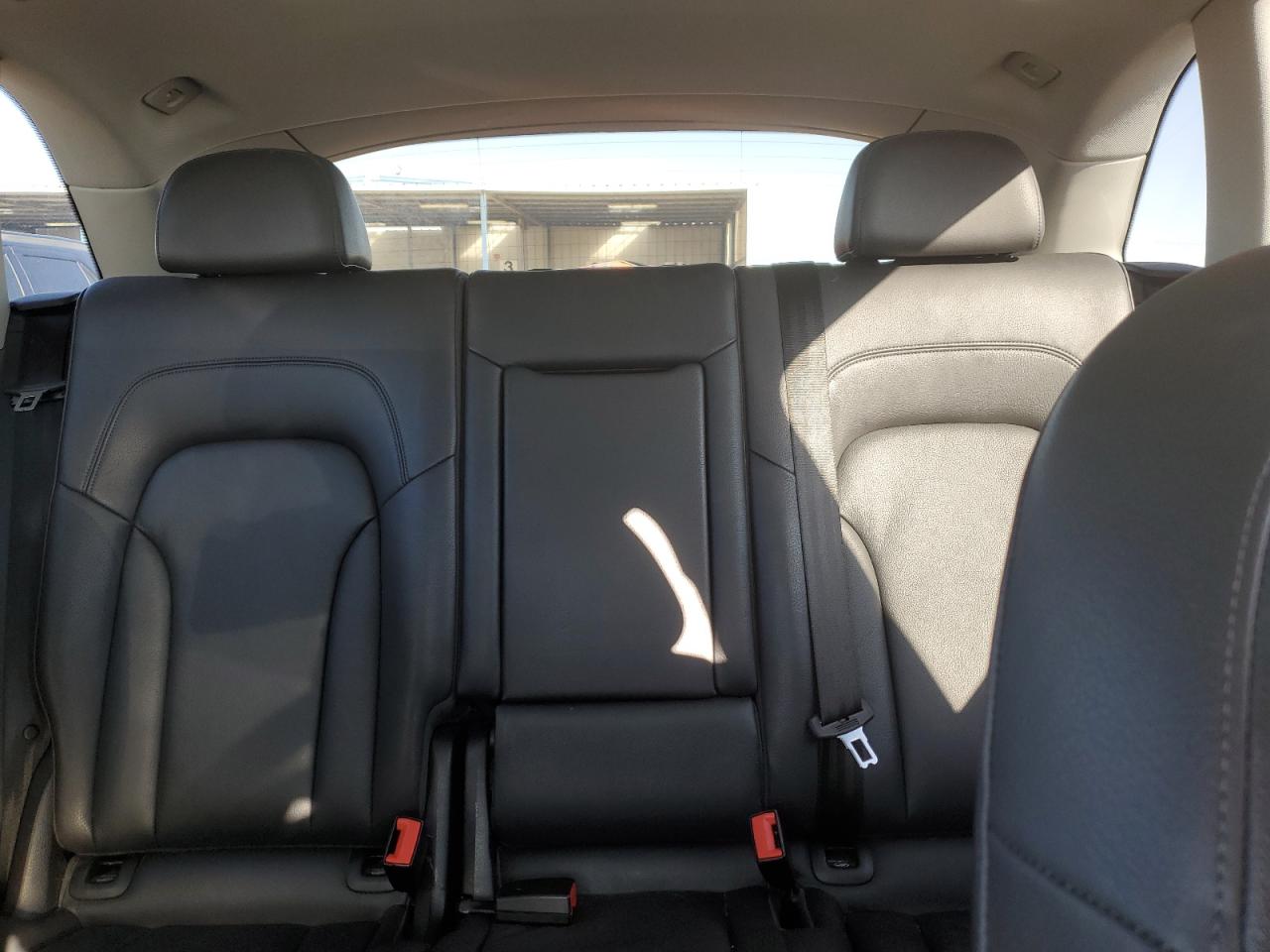 2017 Audi Q5 Premium VIN: WA1C2AFP3HA093792 Lot: 80877525