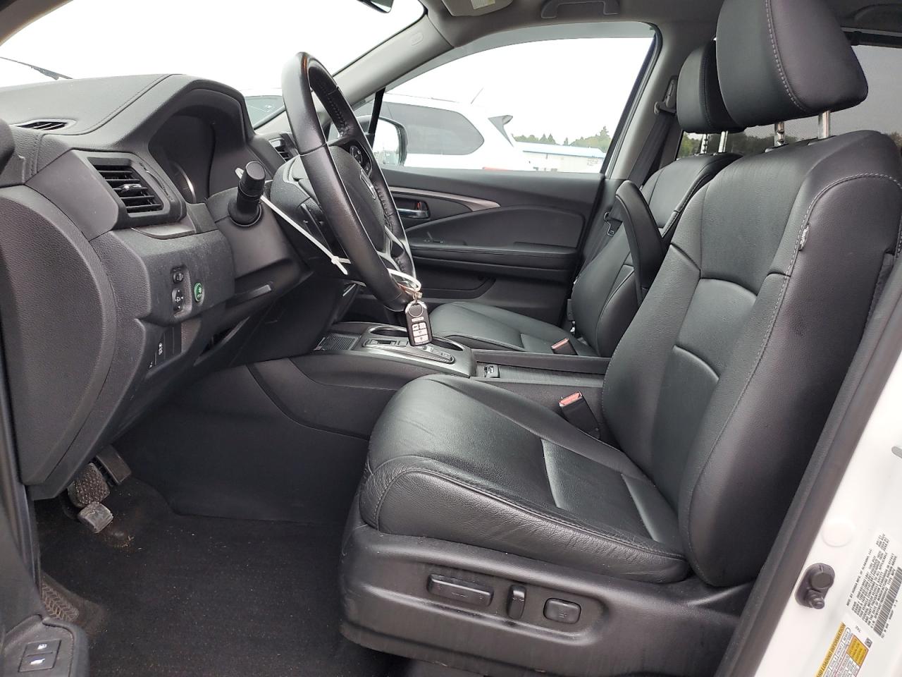 2021 Honda Pilot Se VIN: 5FNYF6H27MB065042 Lot: 81595595