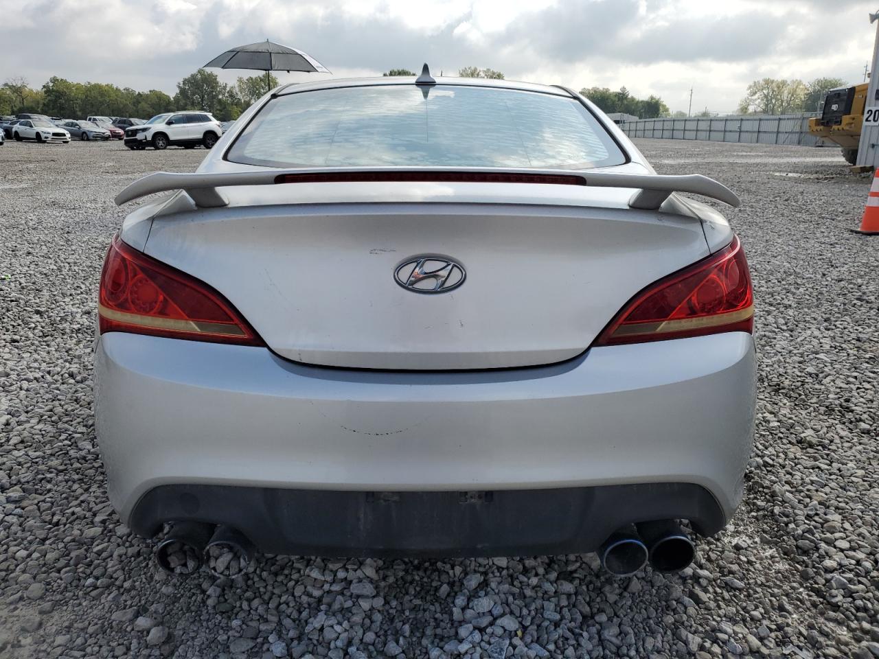 2010 Hyundai Genesis Coupe 2.0T VIN: KMHHT6KD9AU020363 Lot: 81842285