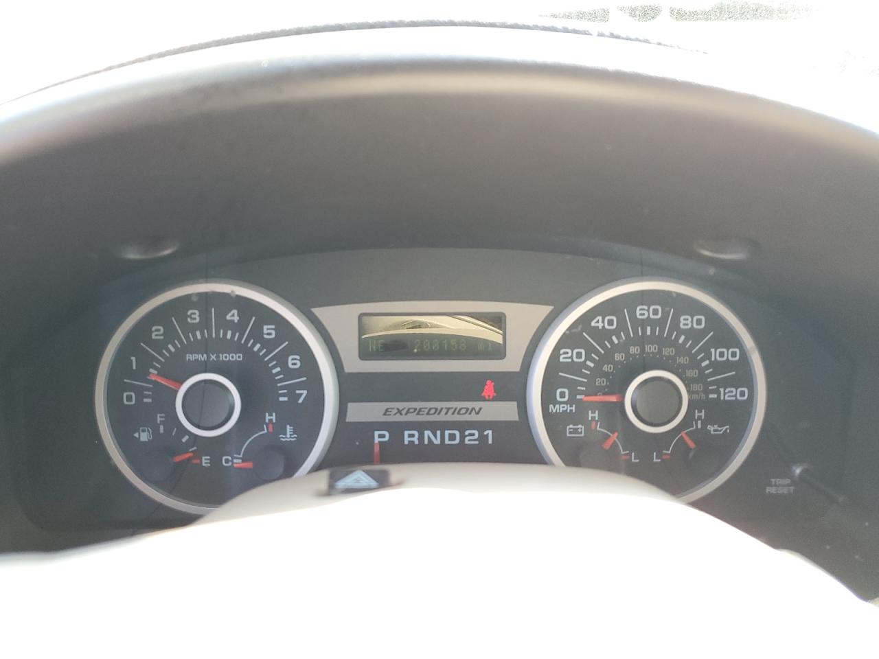 2005 Ford Expedition Eddie Bauer VIN: 1FMFU17565LB09795 Lot: 67014455