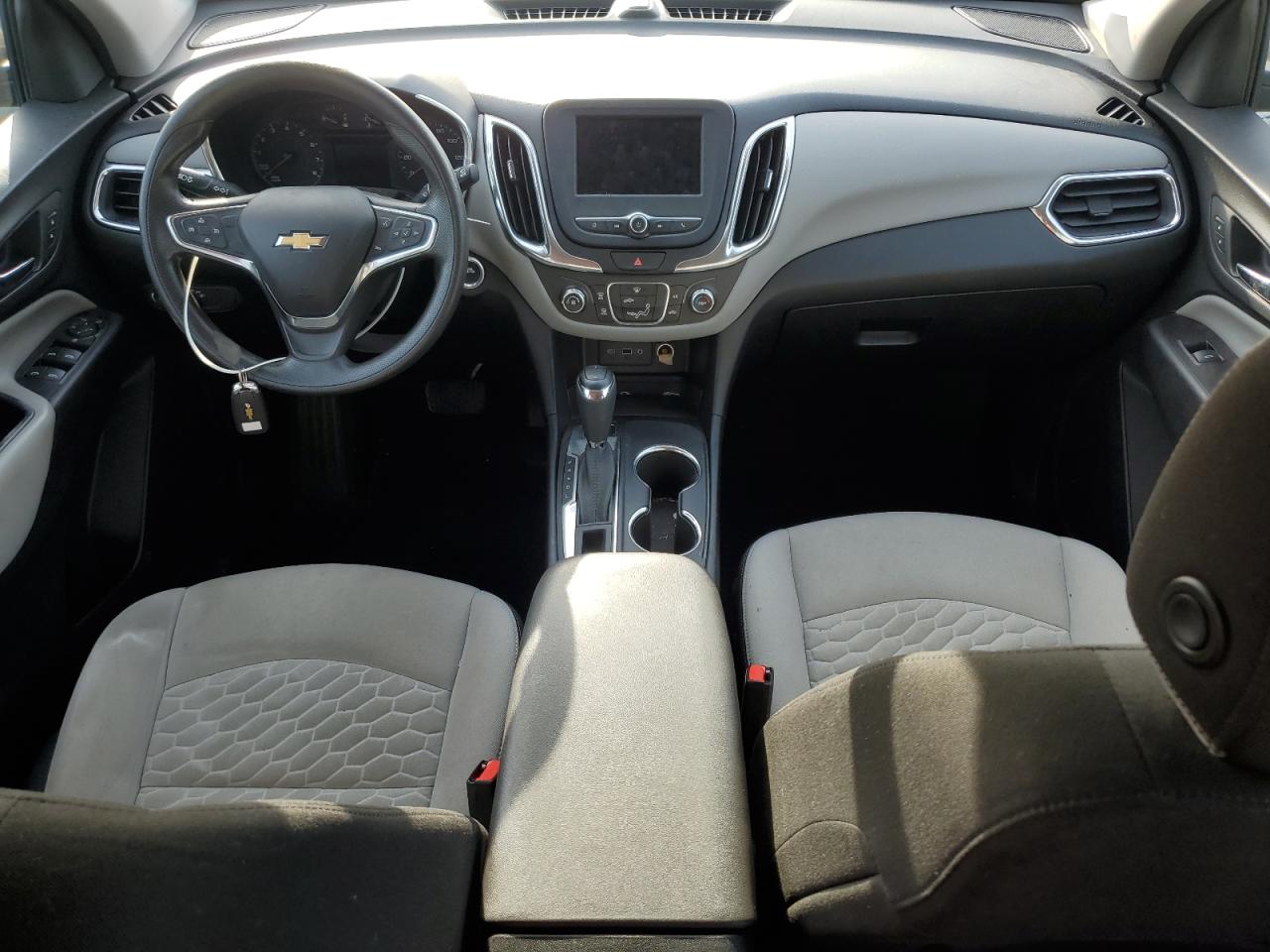 2019 Chevrolet Equinox Ls VIN: 2GNAXSEV2K6235100 Lot: 82016055