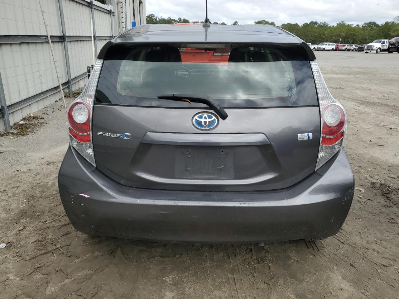 2013 Toyota Prius C VIN: JTDKDTB39D1546477 Lot: 84634325