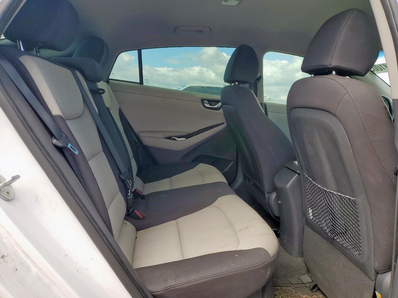 2017 Hyundai Ioniq Sel VIN: KMHC75LC8HU031282 Lot: 83831005