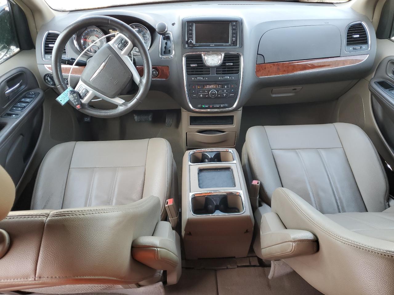 2015 Chrysler Town & Country Touring VIN: 2C4RC1BG9FR675469 Lot: 81849265