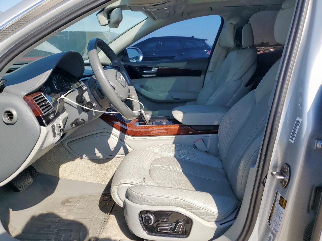 2013 Audi A8 L Quattro VIN: WAURGAFD4DN001676 Lot: 80093915