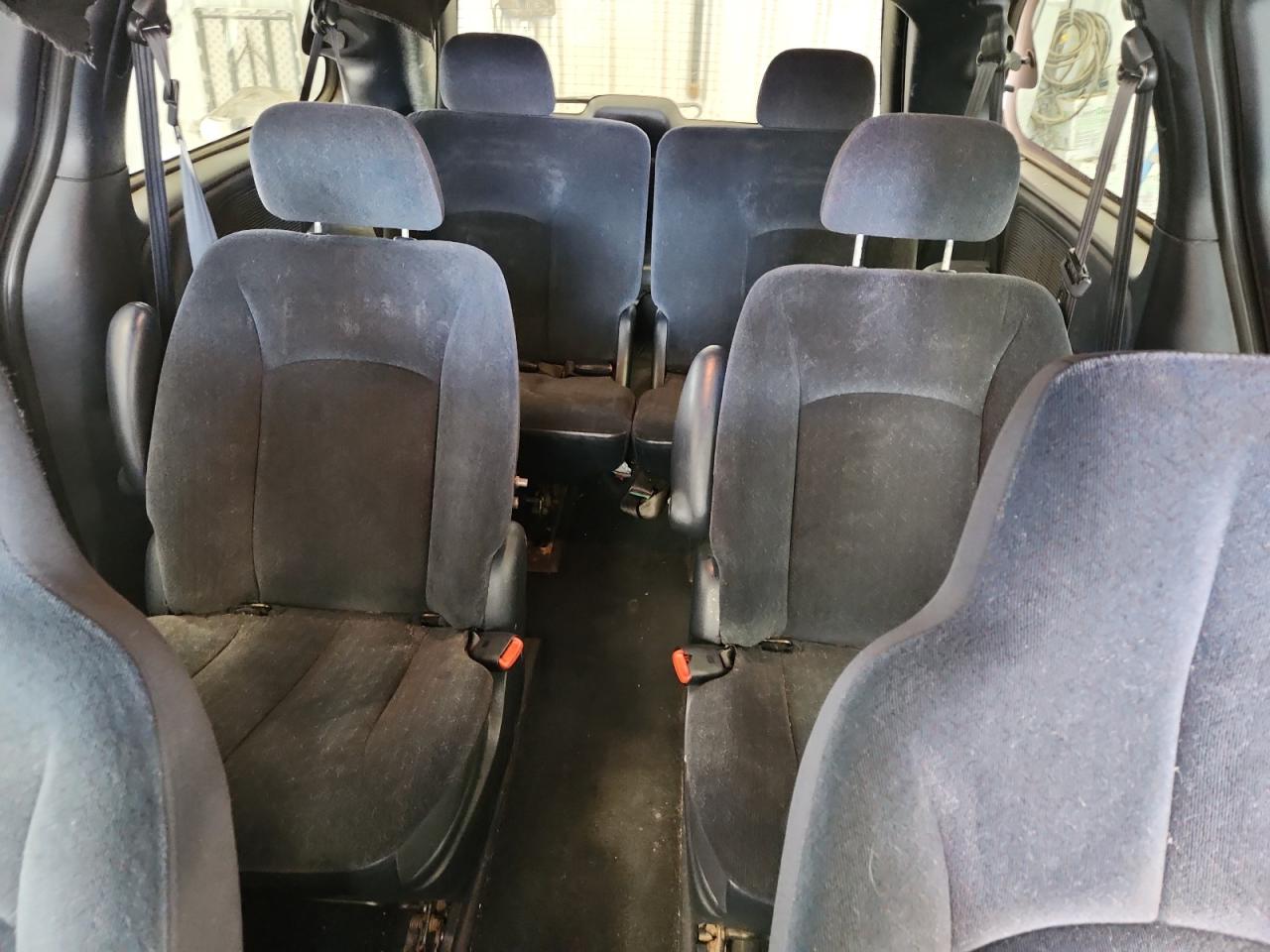 2003 Dodge Grand Caravan Sport VIN: 2D4GP44383R218318 Lot: 71521415