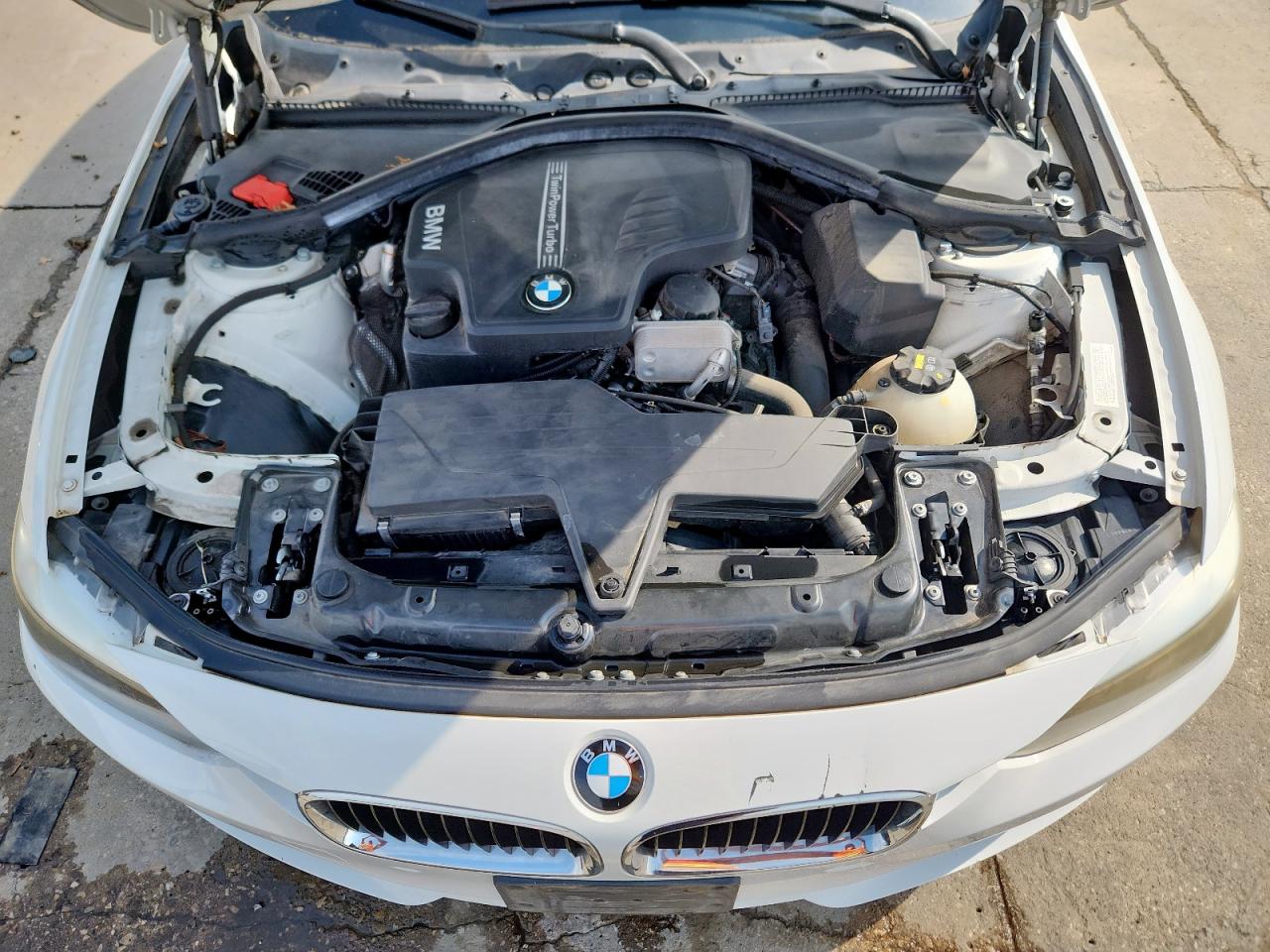 2015 BMW 320 I VIN: WBA3B1C56FK136437 Lot: 71505245