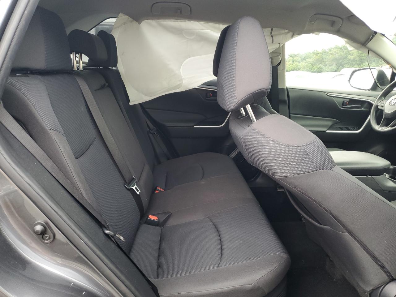 2020 Toyota Rav4 Le VIN: JTMM6RFV4LD002239 Lot: 70880675