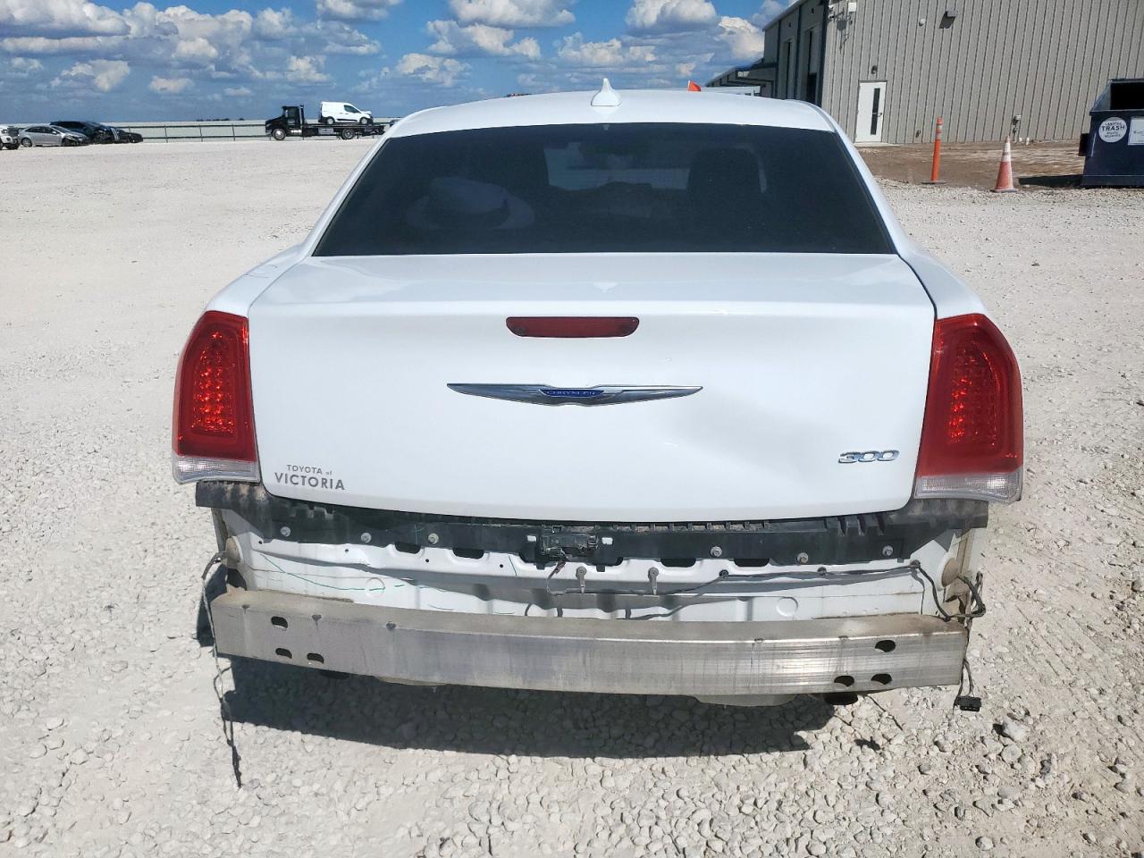 2018 Chrysler 300 Touring VIN: 2C3CCAAG5JH320826 Lot: 84004295