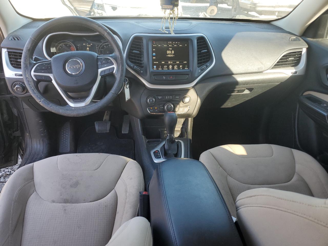 2017 Jeep Cherokee Latitude VIN: 1C4PJLCS7HW503415 Lot: 80148105