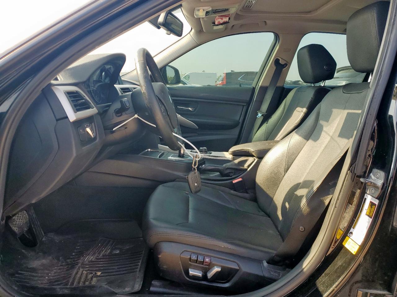 2017 BMW 320 I VIN: WBA8E1G54HNU14132 Lot: 71662365