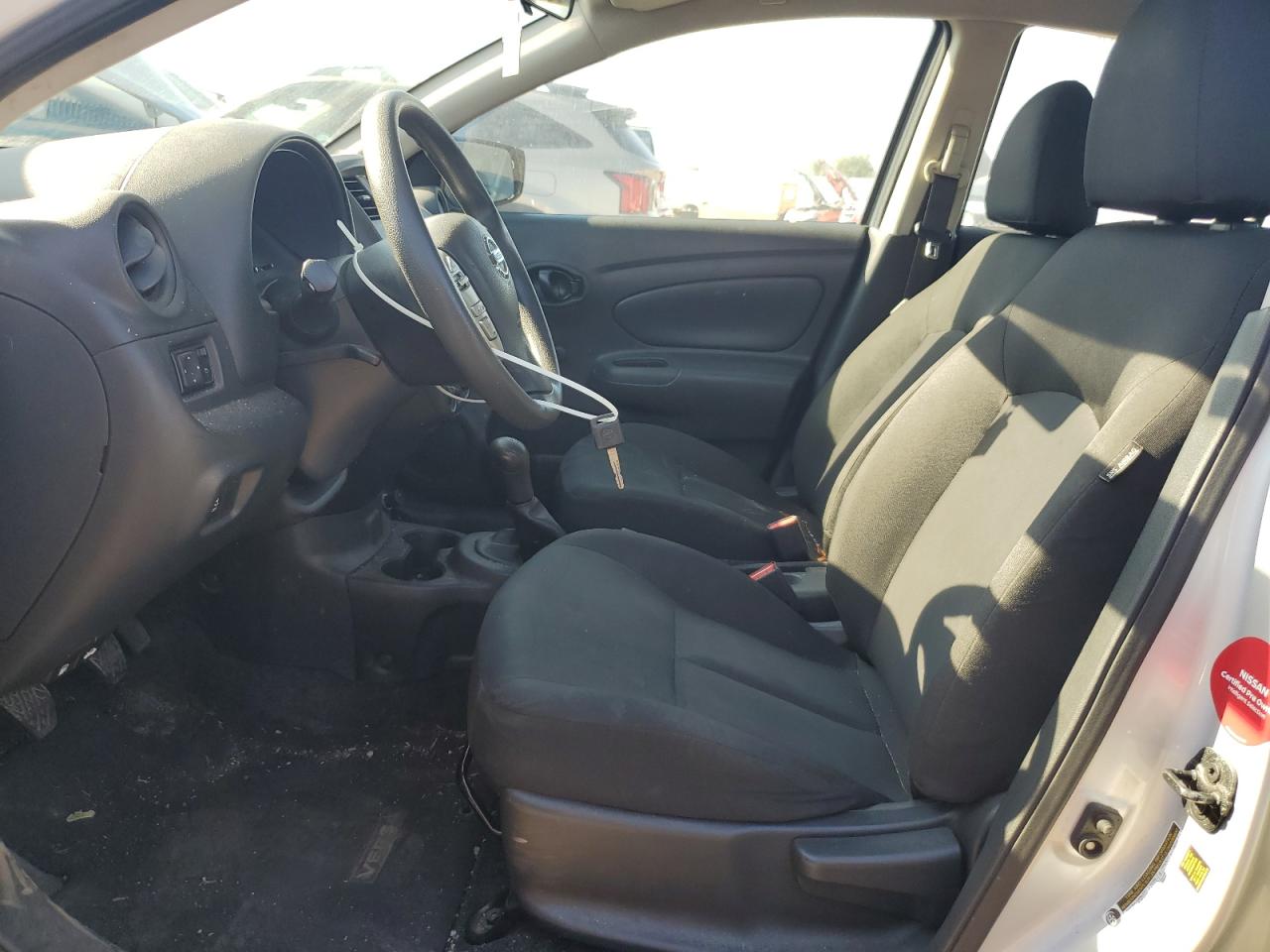 2018 Nissan Versa S VIN: 3N1CN7AP2JL862047 Lot: 81627225