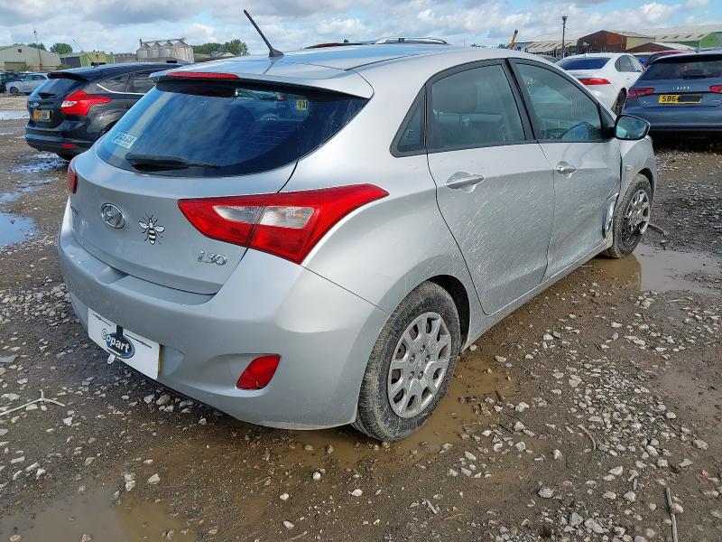2015 HYUNDAI I30 CLASSIC 