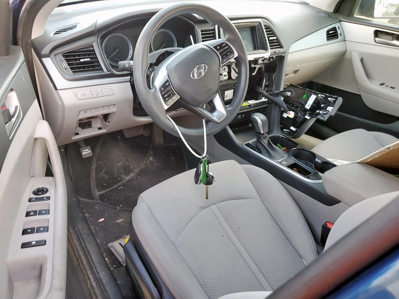 2019 Hyundai Sonata Se VIN: 5NPE24AF1KH817218 Lot: 82076775