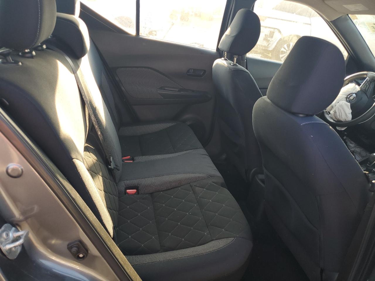 2018 Nissan Kicks S VIN: 3N1CP5CU7JL507540 Lot: 84568135