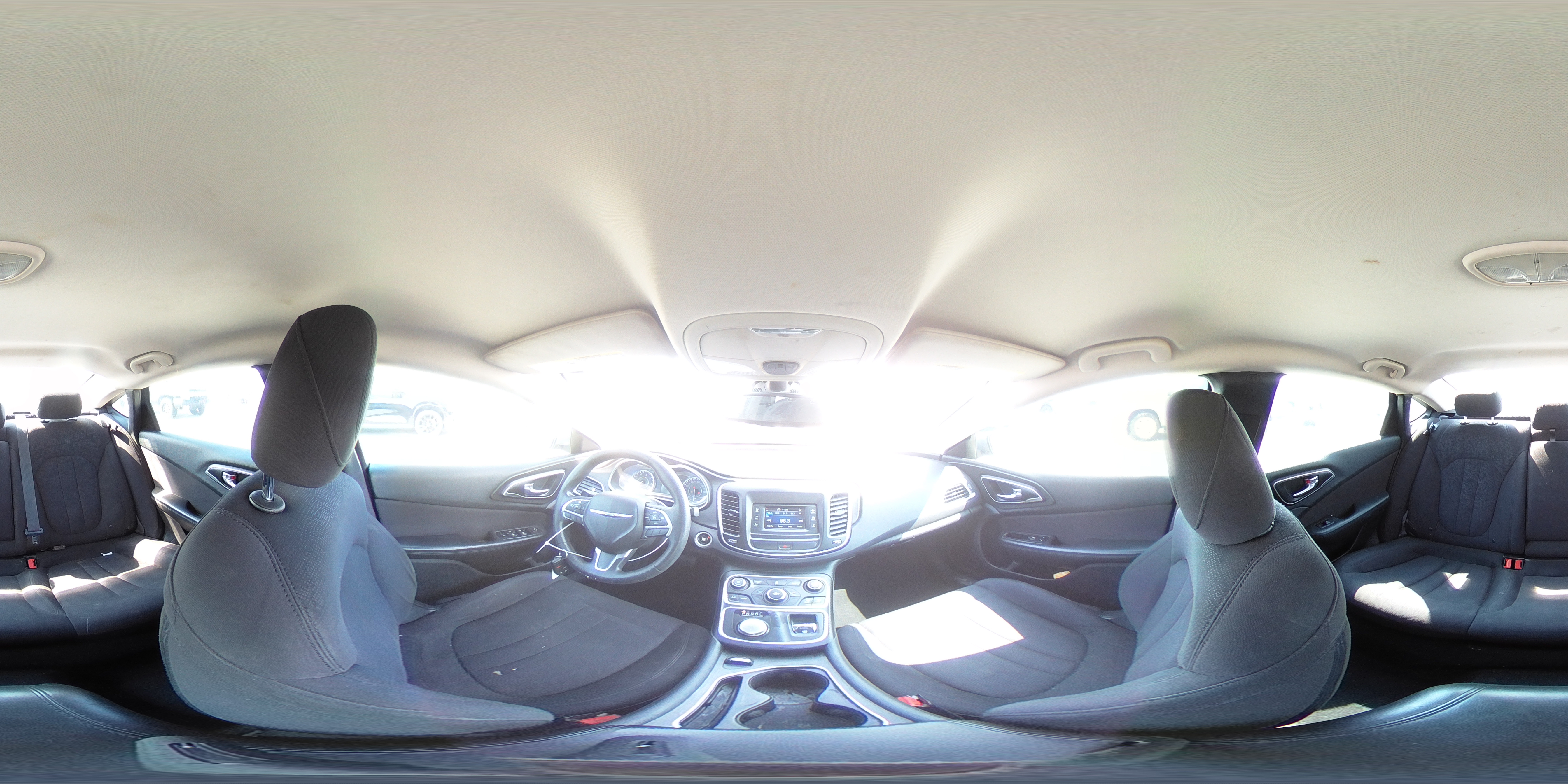 2015 Chrysler 200 Limited VIN: 1C3CCCAB2FN661812 Lot: 80273675