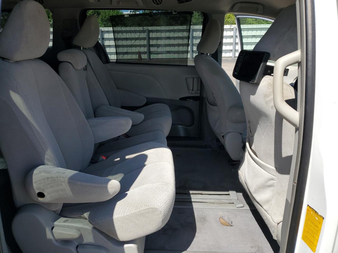 2013 Toyota Sienna Le VIN: 5TDKK3DC6DS297190 Lot: 82176505