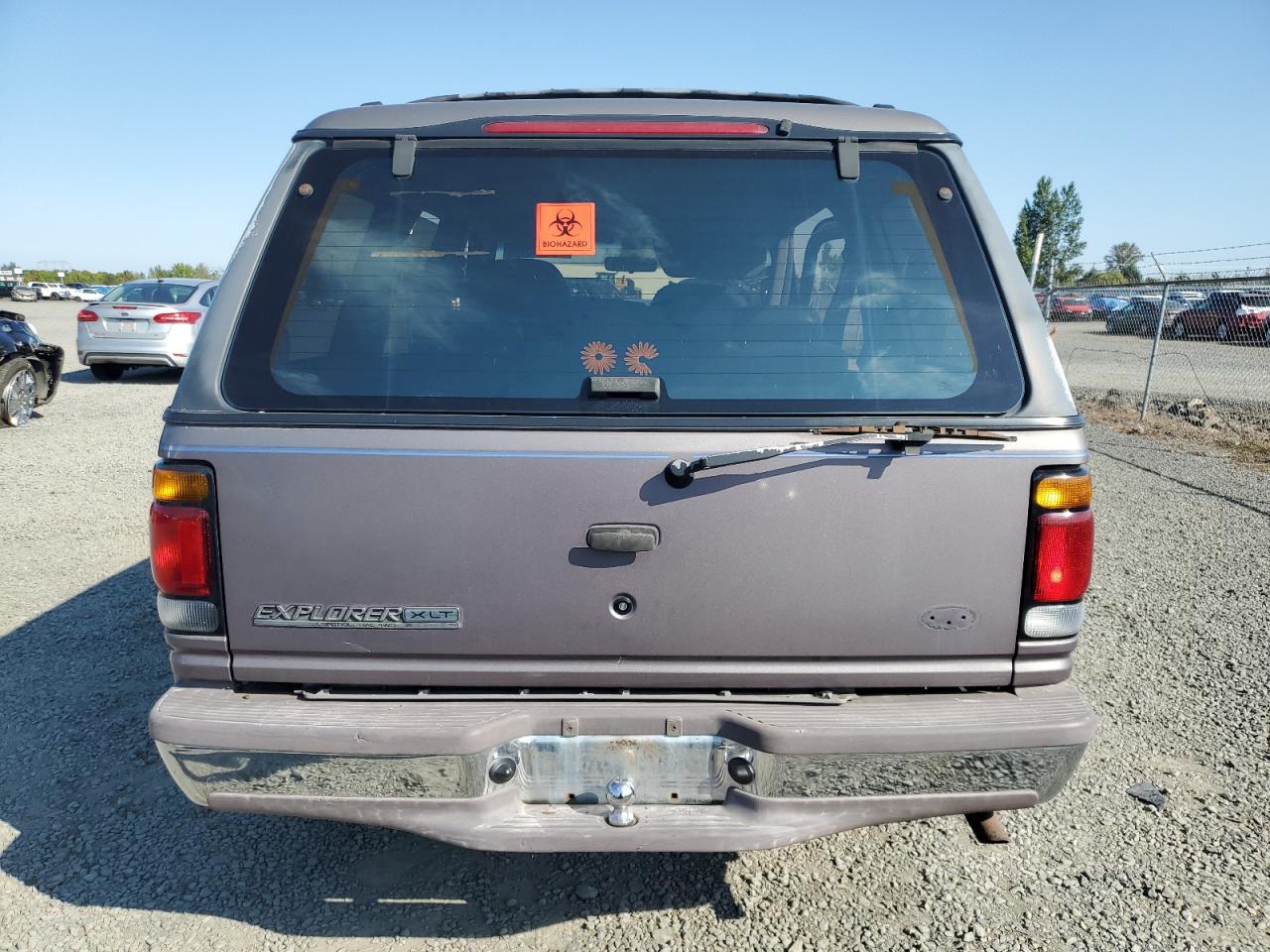 1996 Ford Explorer VIN: 1FMDU34X0TZA03801 Lot: 81256875