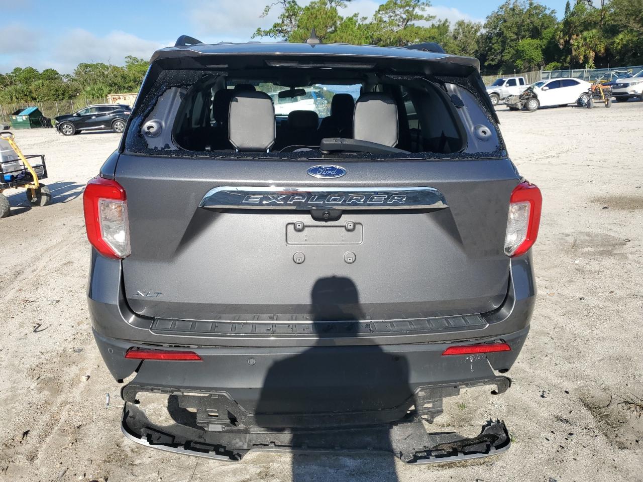 2022 Ford Explorer Xlt VIN: 1FMSK7DHXNGC12099 Lot: 70326035