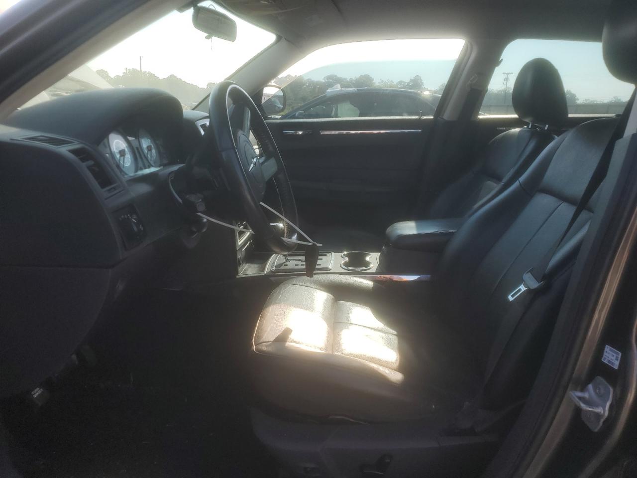 2008 Chrysler 300 Touring VIN: 2C3KA53G48H105650 Lot: 80246505