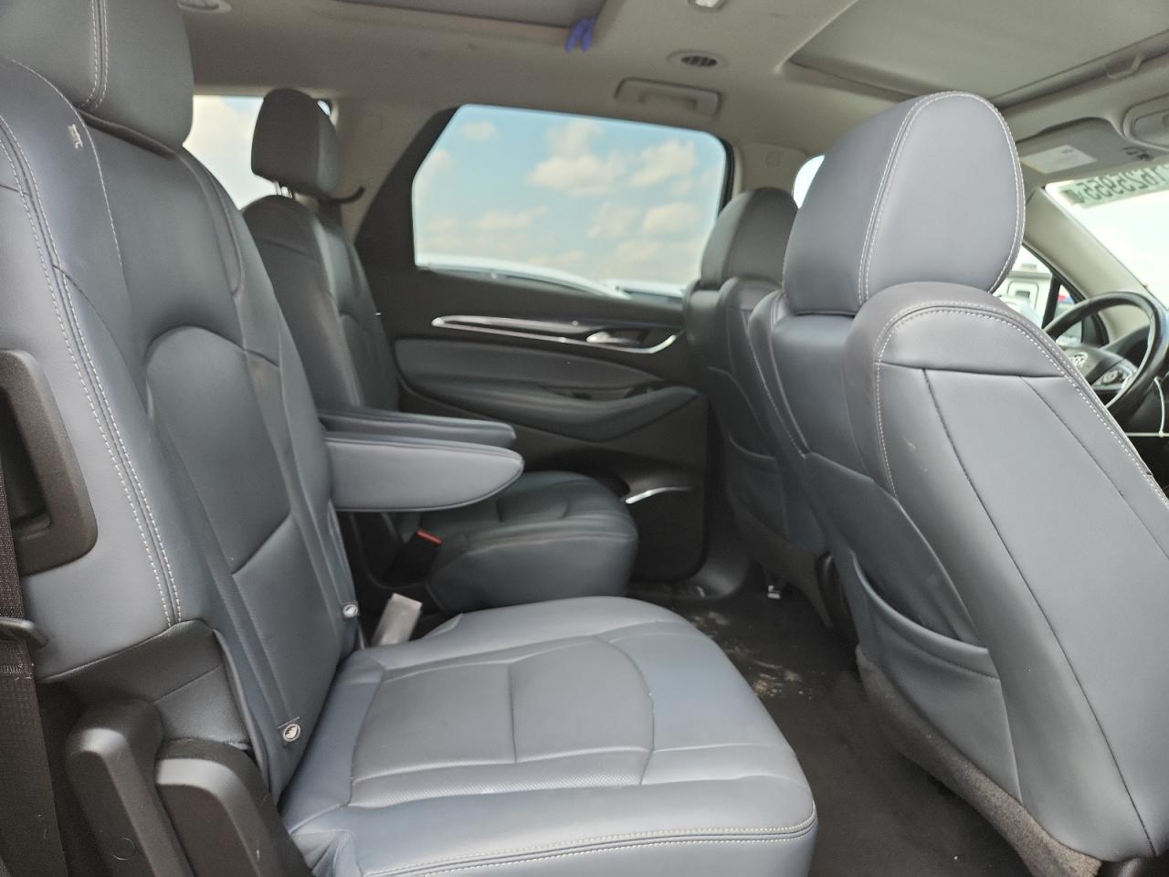 2019 Buick Enclave Essence VIN: 5GAERBKWXKJ105782 Lot: 71625955