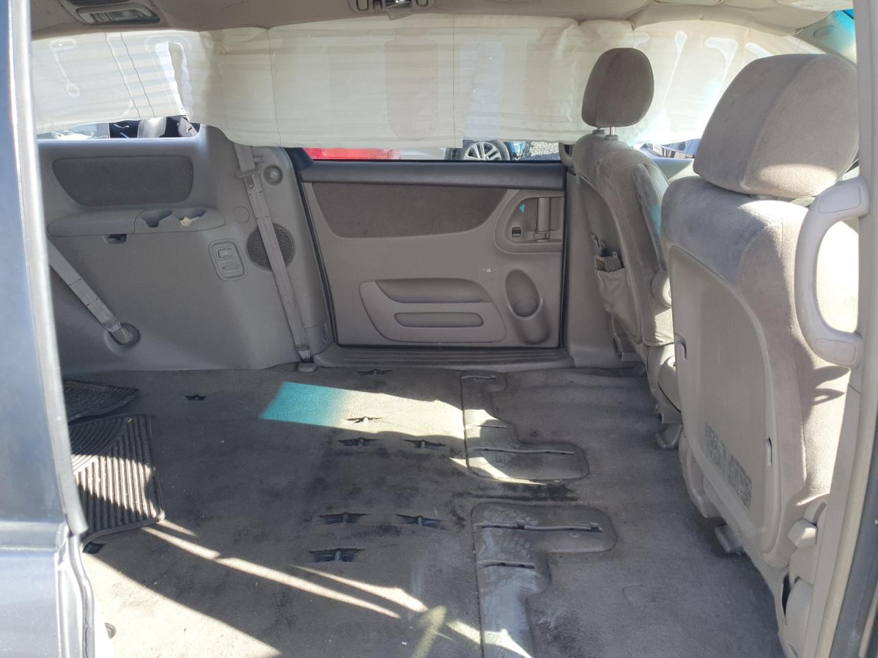 2004 Toyota Sienna Ce VIN: 5TDZA23C84S057118 Lot: 72085535