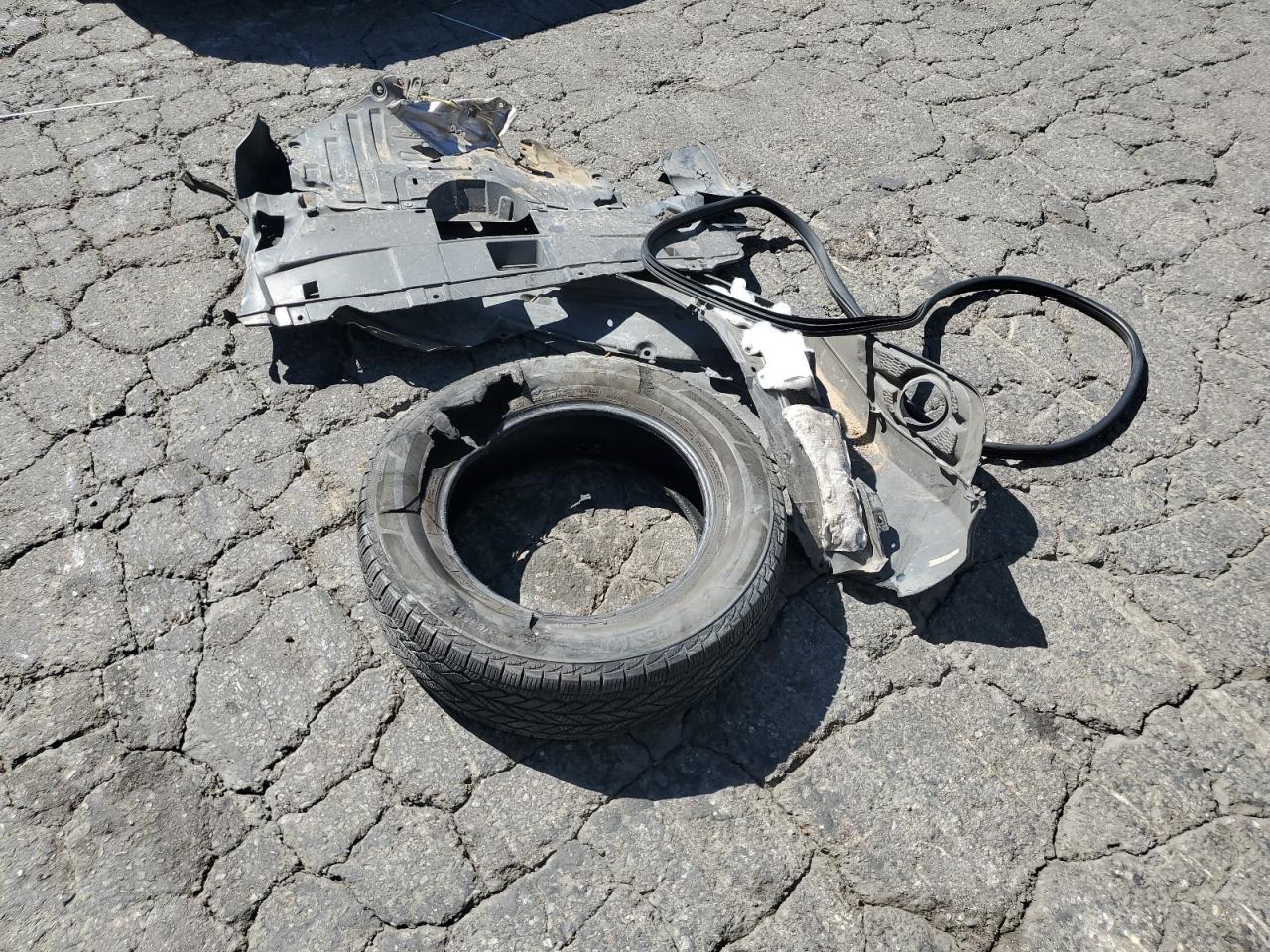 2014 Honda Cr-V Exl VIN: 5J6RM3H79EL015823 Lot: 72064545