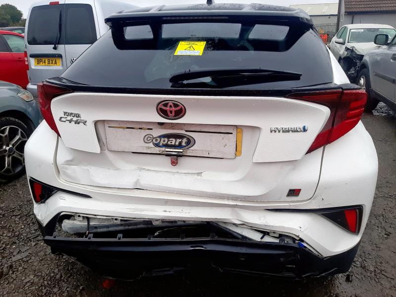 2022 TOYOTA C-HR GR SPORT HEV CVT 