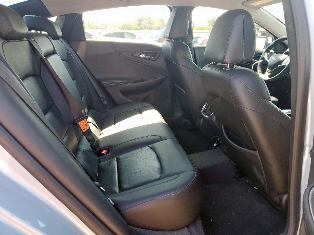 2018 Chevrolet Malibu Lt VIN: 1G1ZD5ST8JF217626 Lot: 84217595