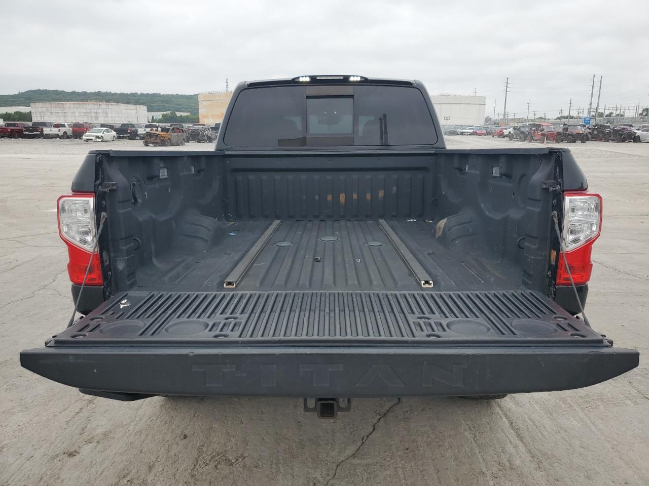 2018 Nissan Titan Xd Sl VIN: 1N6AA1F41JN544400 Lot: 71267435