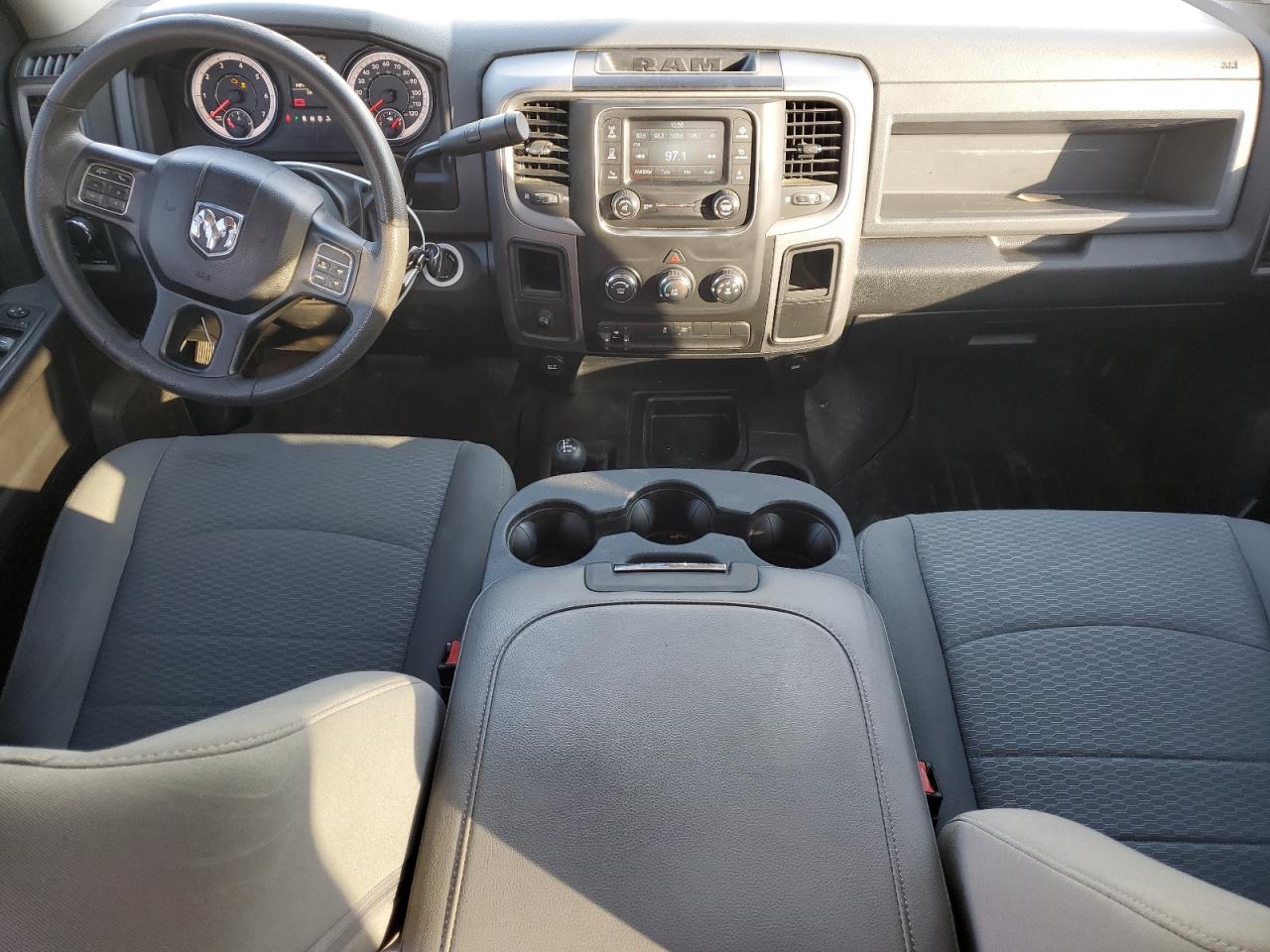 2018 Ram 2500 St VIN: 3C6UR5HJ4JG262318 Lot: 81514455