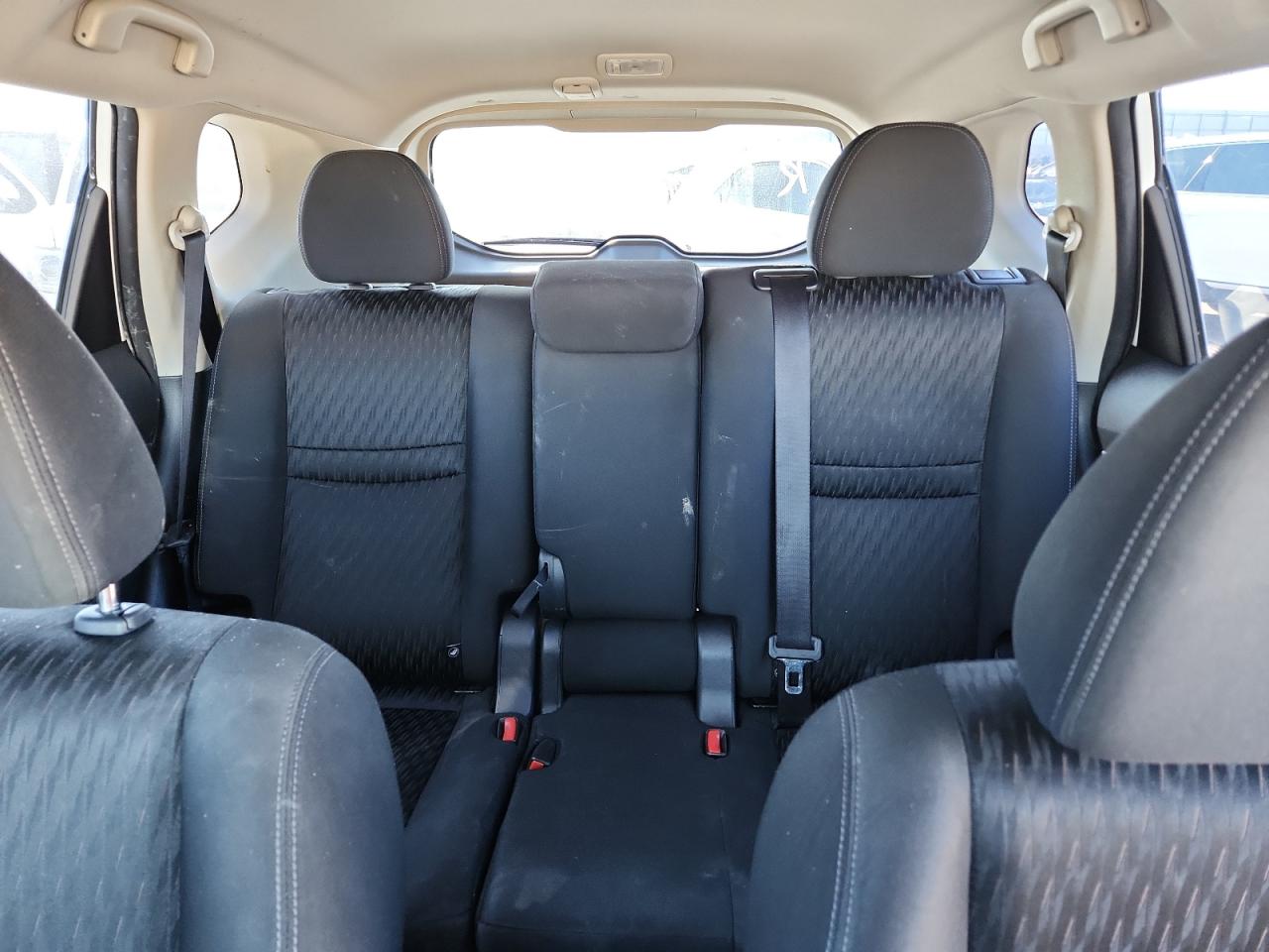 2019 Nissan Rogue S VIN: KNMAT2MV2KP560044 Lot: 81413165