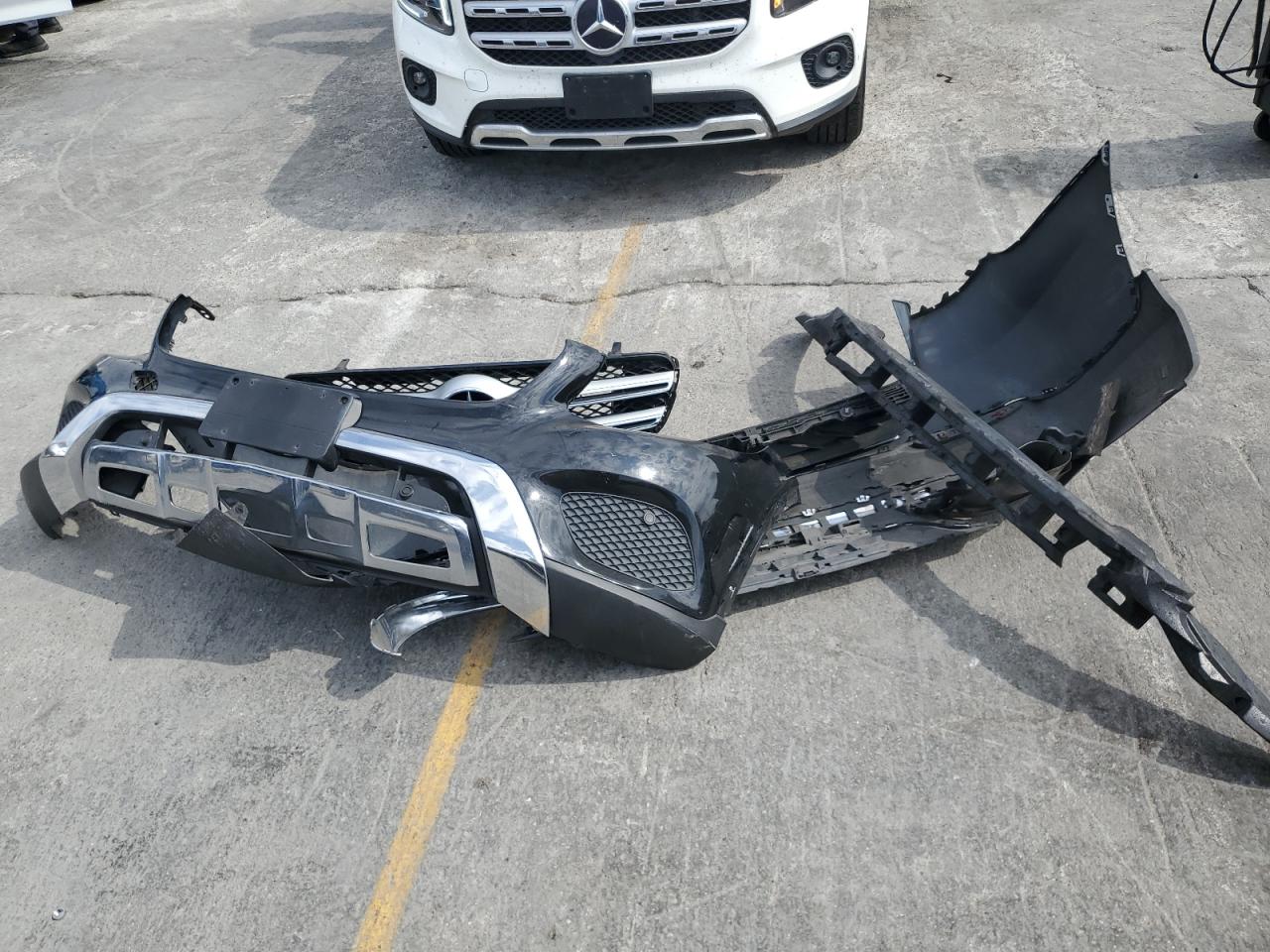 2017 Mercedes-Benz Glc 300 VIN: WDC0G4JB4HF133687 Lot: 80406465