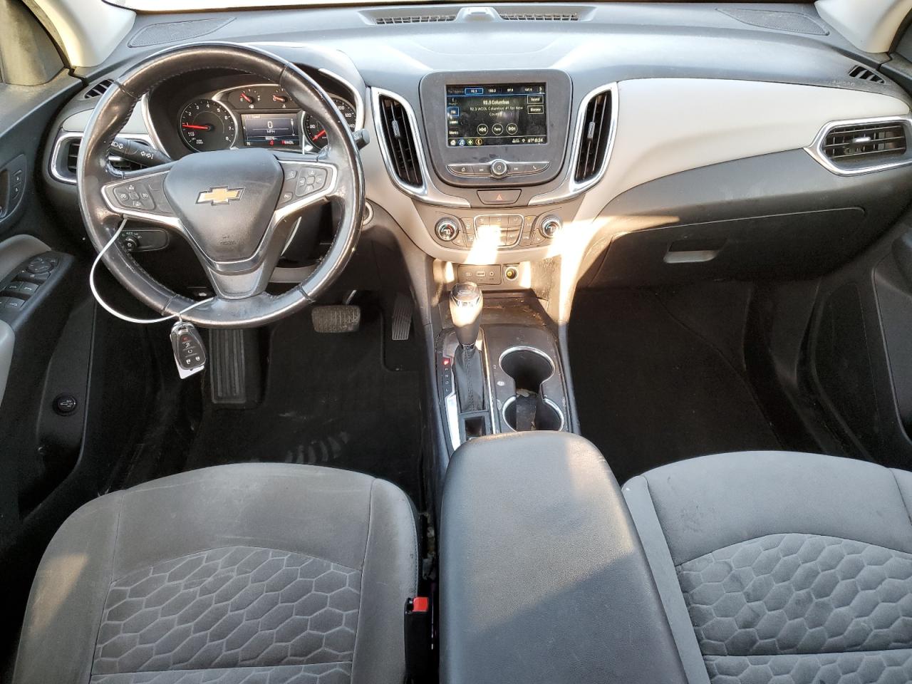 2019 Chevrolet Equinox Lt VIN: 2GNAXKEV8K6186100 Lot: 72003255