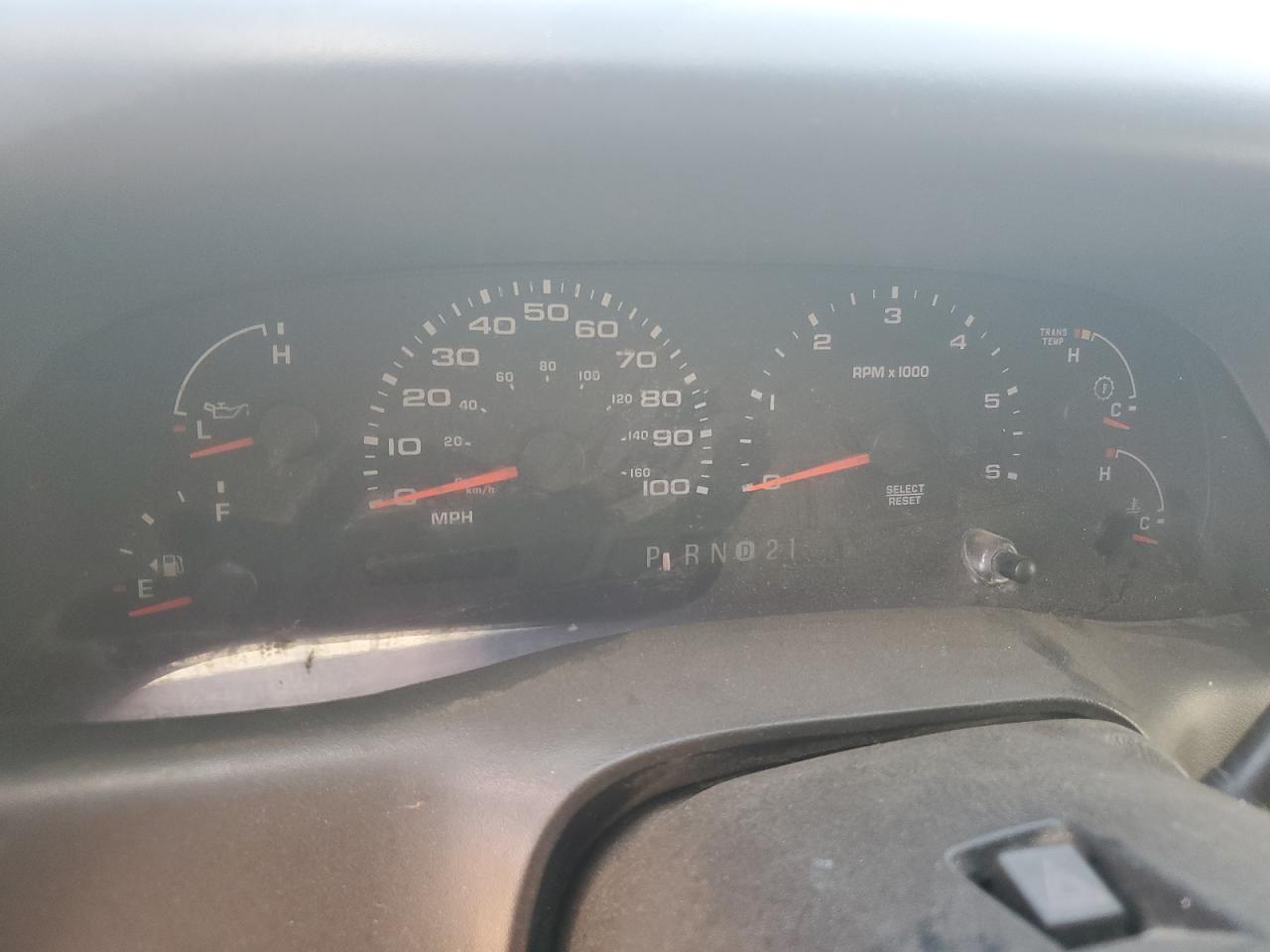 2003 Ford F350 Srw Super Duty VIN: 1FDSF30L43EC43557 Lot: 82110025