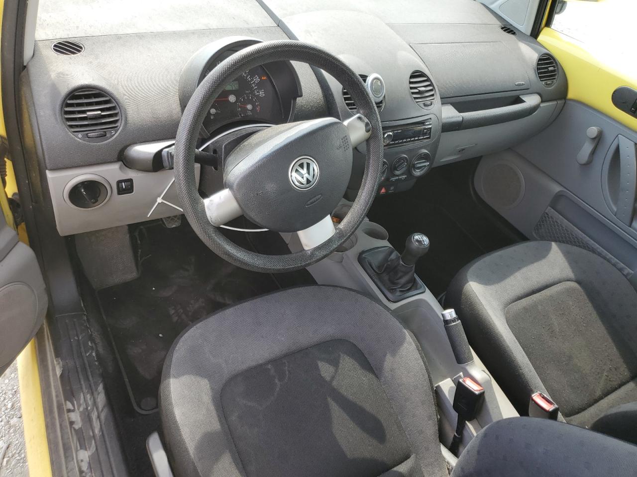 2000 Volkswagen New Beetle Gl VIN: 3VWBA21C9YM421649 Lot: 83780815