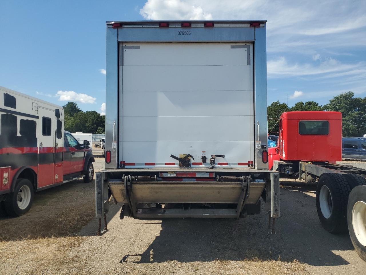 2021 Isuzu Nrr VIN: JALE5W16XM7300363 Lot: 84063325