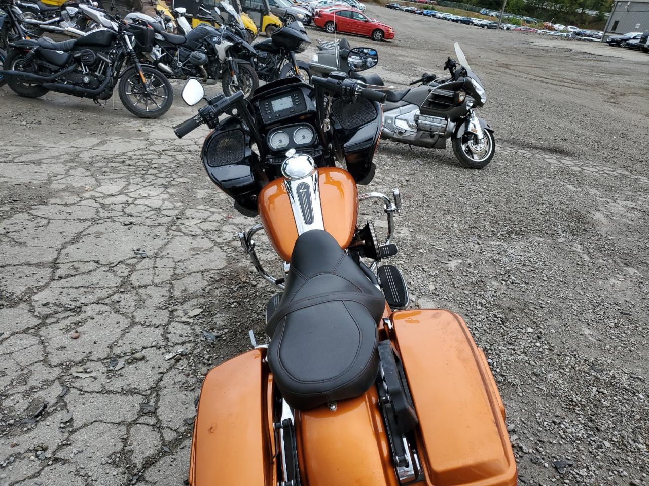 2015 Harley-Davidson Fltrx Road Glide VIN: 1HD1KHM13FB643681 Lot: 71509405
