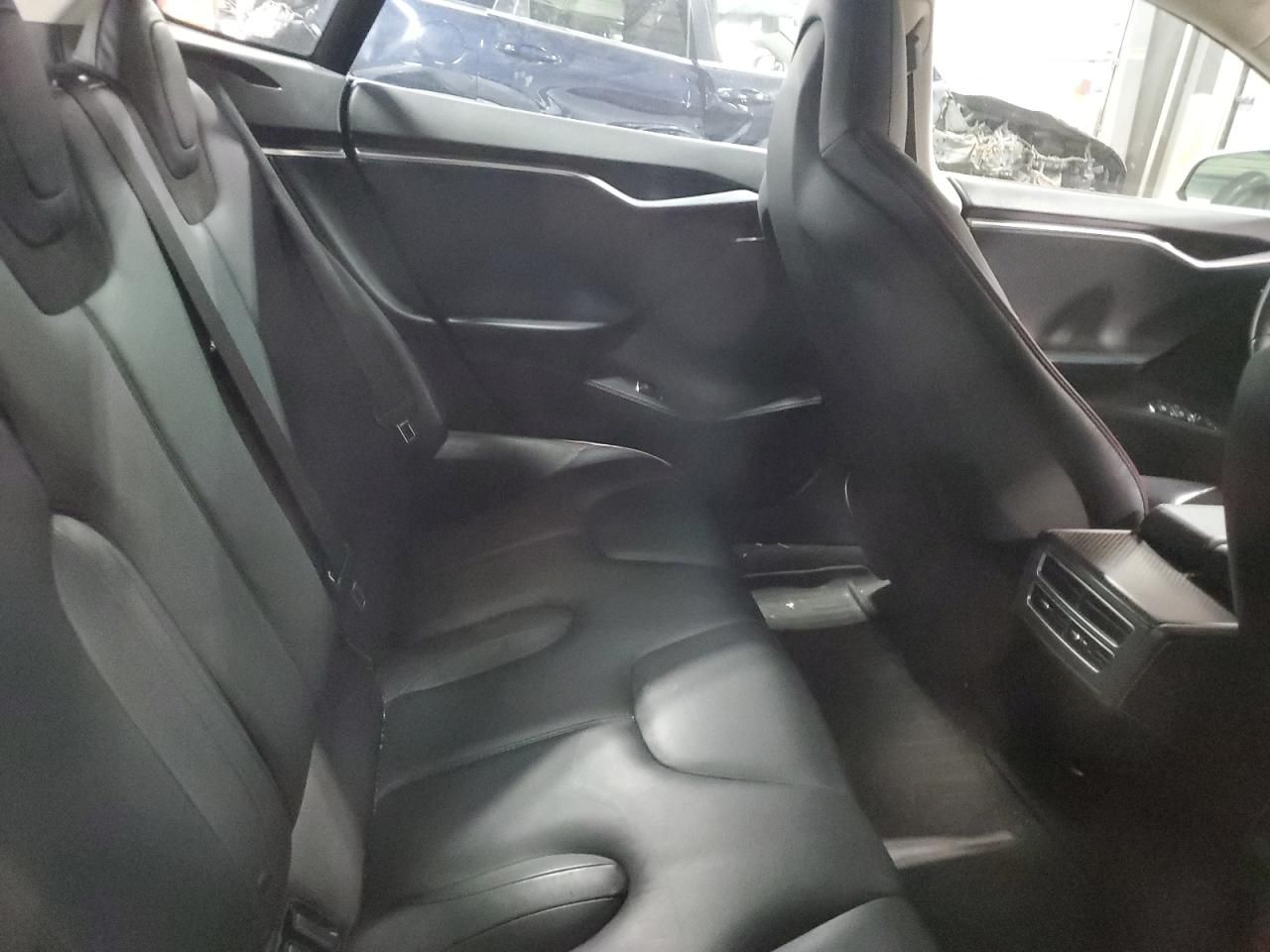 2014 Tesla Model S VIN: 5YJSA1H16EFP35616 Lot: 80509065