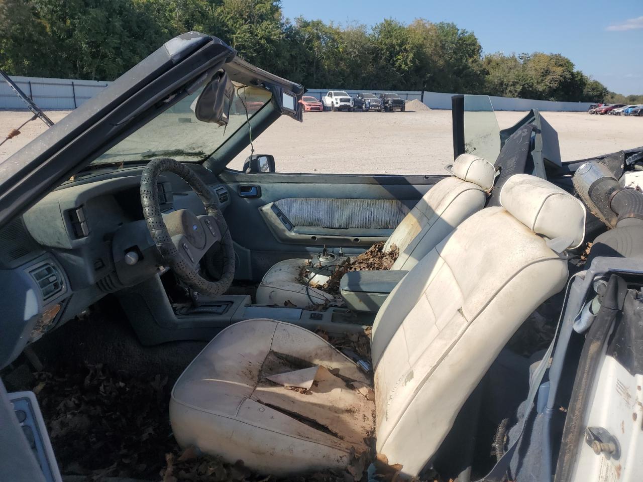 1989 Ford Mustang Lx VIN: 1FABP44A0KF168239 Lot: 84413445