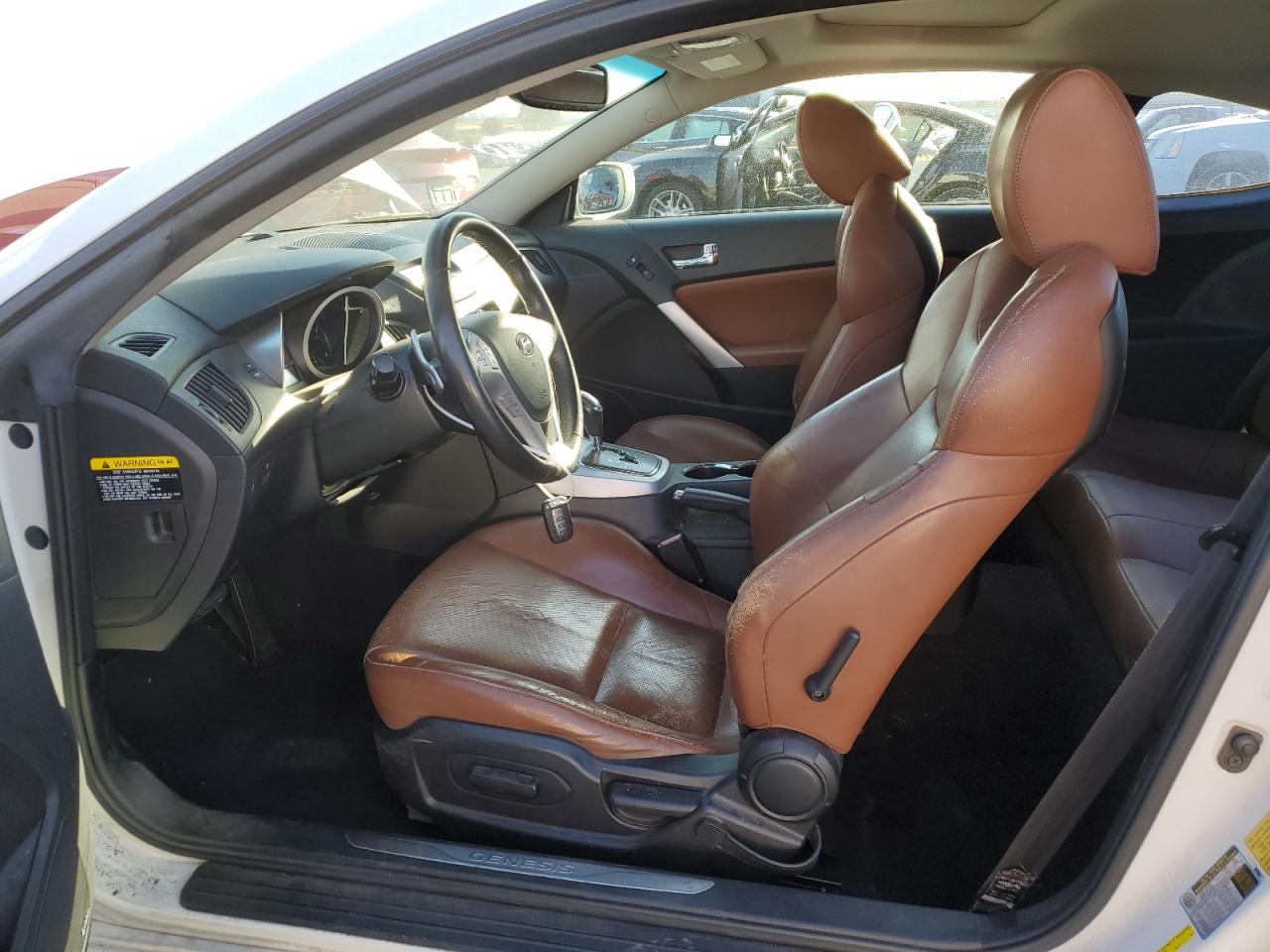 2010 Hyundai Genesis Coupe 3.8L VIN: KMHHU6KH0AU042137 Lot: 84340015