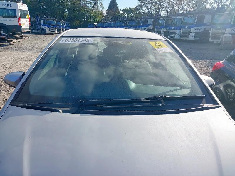 2014 TOYOTA YARIS 1.5 HYBRID EXCEL 5DR CVT